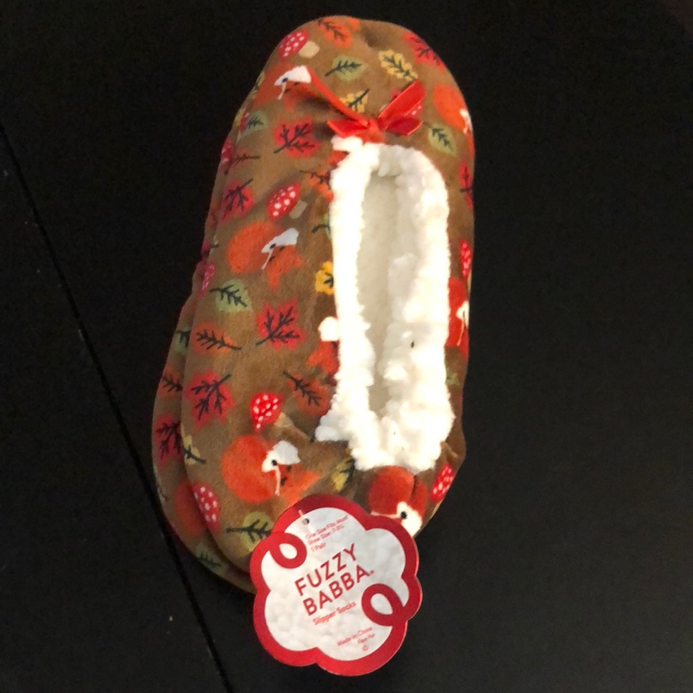 Fuzzy Babba Slipper Socks NEW with Tags